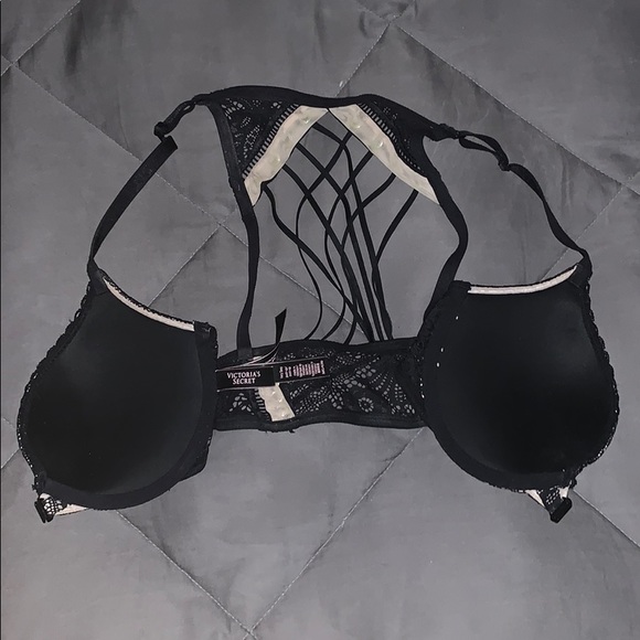 Adorable bra! - Picture 3 of 3